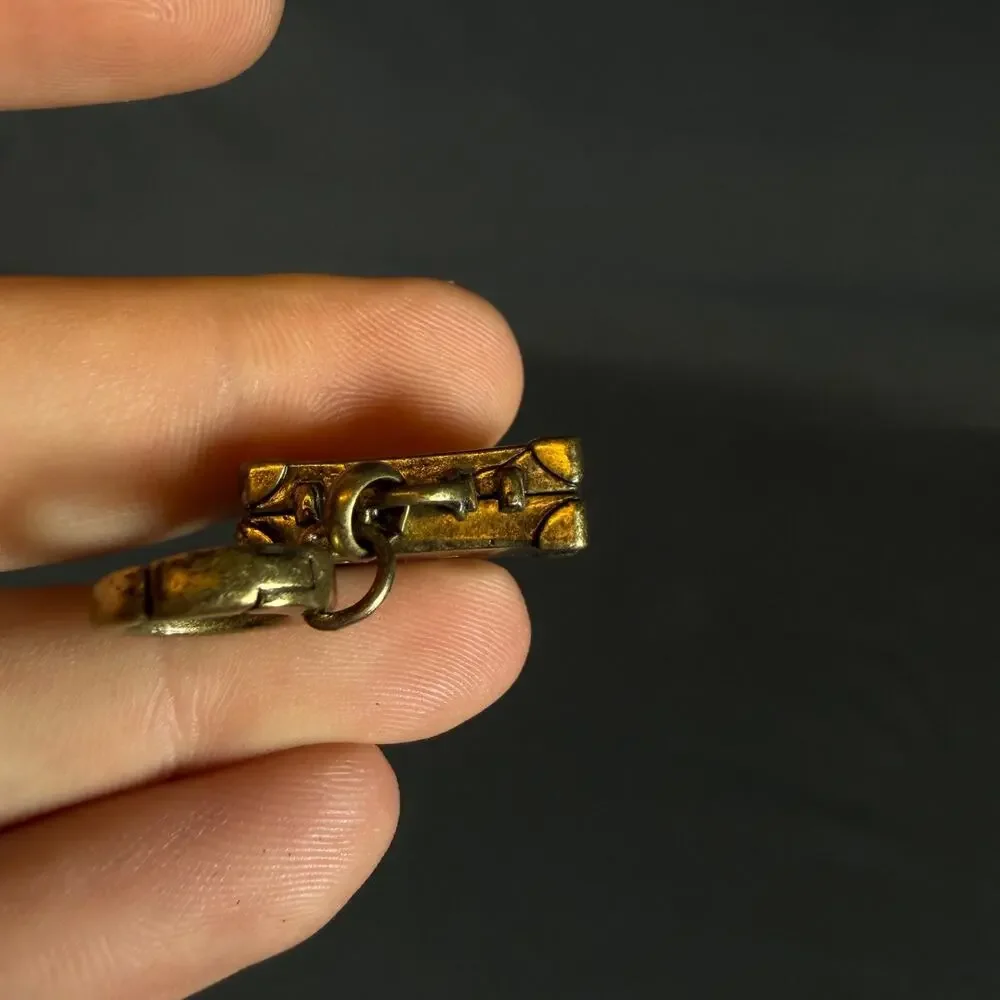 Rare Super Cool Vintage Fossil Charm USA suitcase Route 66